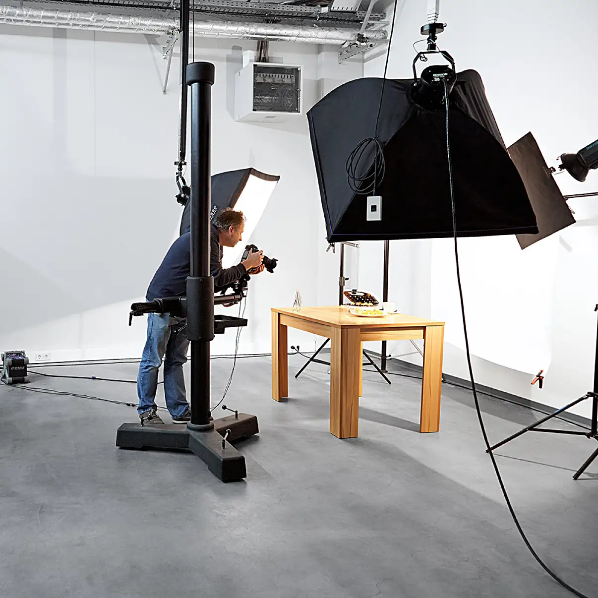 Studio 04